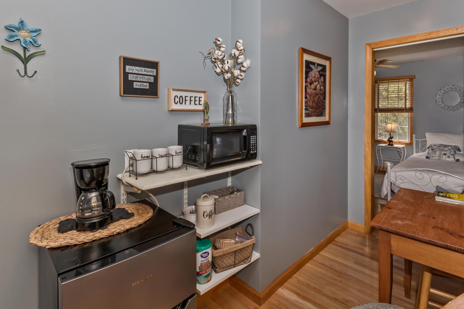 Moonlight Spa and Retreat: 129 Moonlight Dr, Sylva, NC 28779